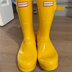 Hunter Vibrant Yellow Waterproof Boots